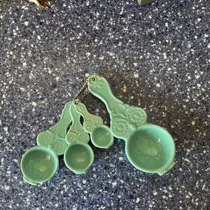 Ceramic owl measuring spoon set